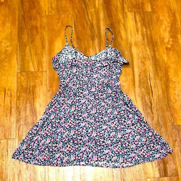 Divided by H&M Floral Spaghetti Strap Dress Size 6 - Picture 3 of 10